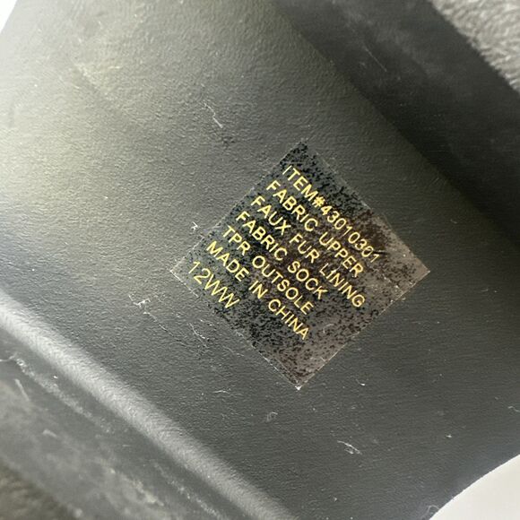 Torrid Lug Sole Bootie Pull On Short Black Faux Suede Fleece Lined 12 WW Wide - Picture 14 of 14